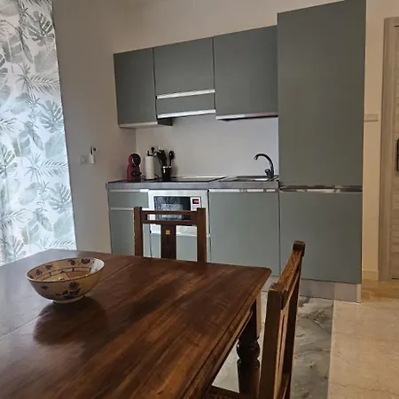 Anastasio Terrace Double 3